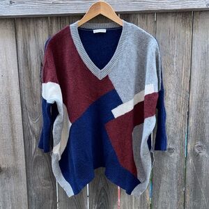 White + Warren 100% Cashmere Geometric Pattern V-neck Sweater
